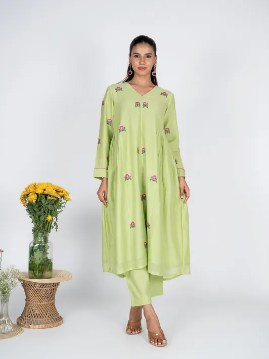 Naaz Floral kurta set