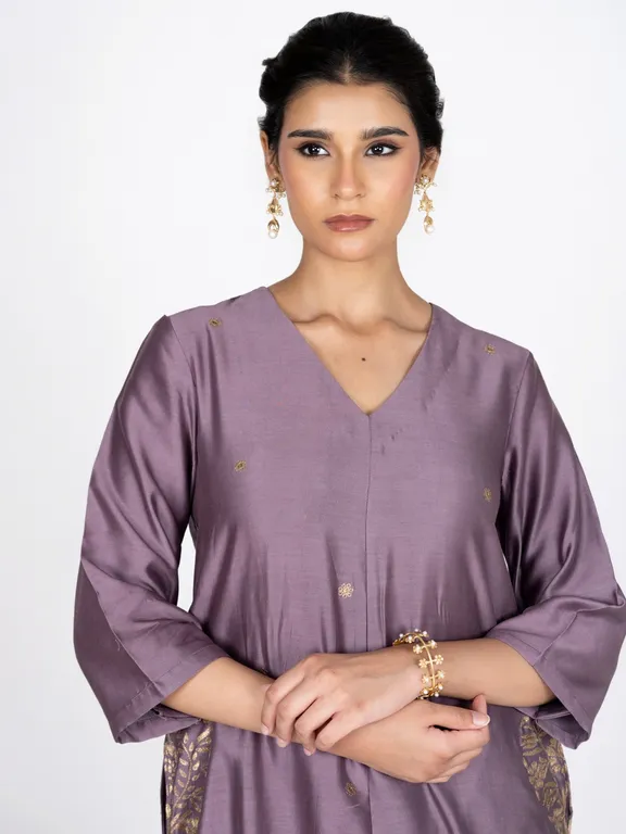 Rivaayat Mauve kurta set